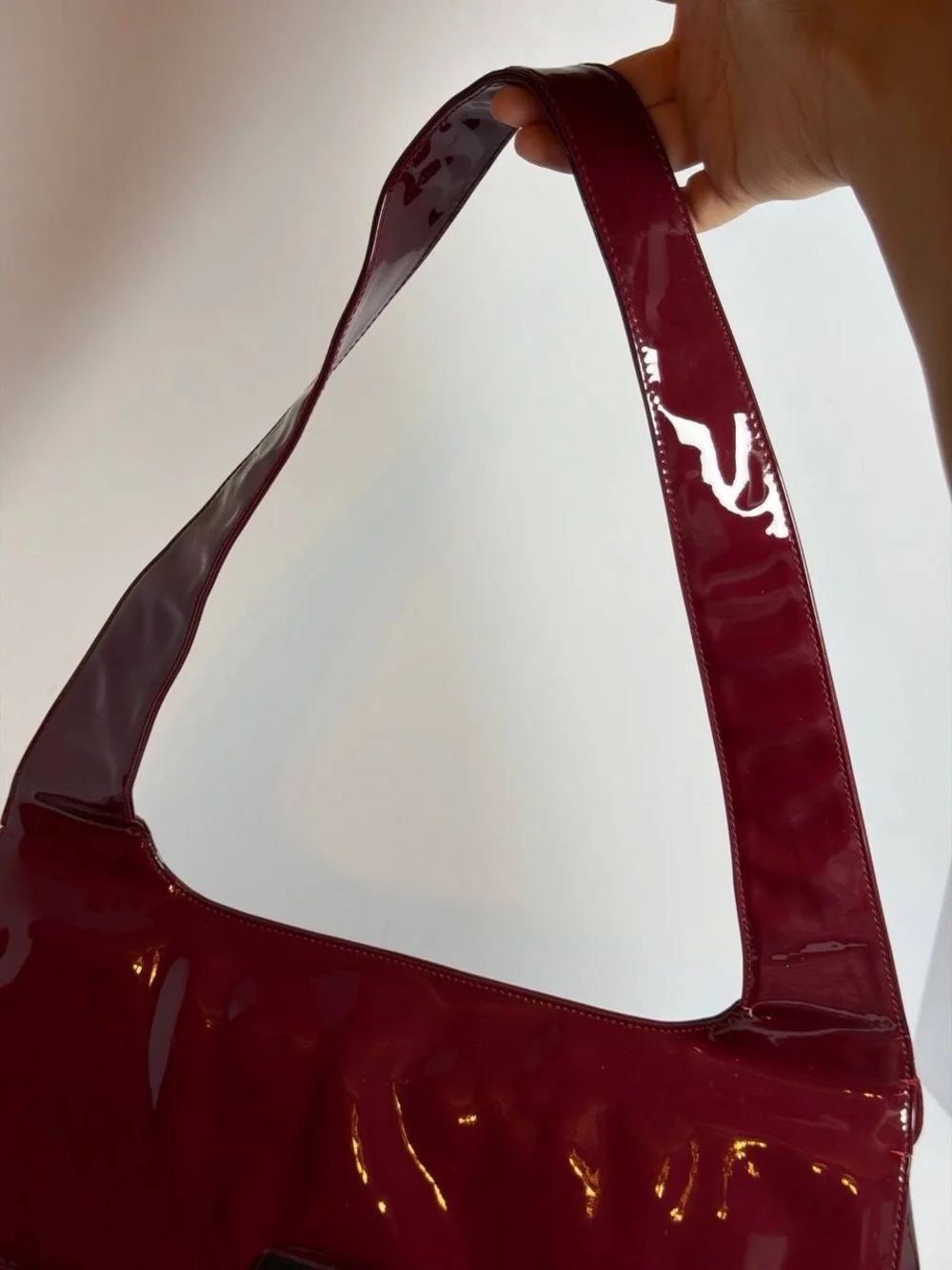 Salvatore Ferragamo Gancini Burgundy Glossy Patent Leather Shoulder Bag